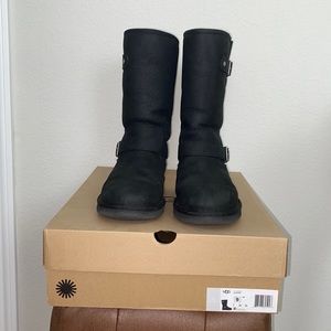 UGG Sutter Water Resistant Leather Boot 🖤🕶️🏍️